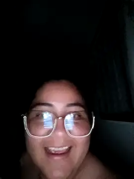 _mari_lunna_'s cam snapshot