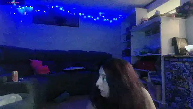 NovaLove2002's cam snapshot