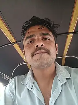 puneriboy32 live sex cam