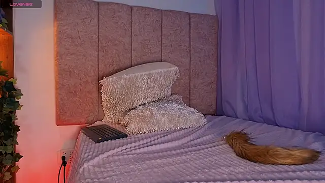 roxanrox's cam snapshot