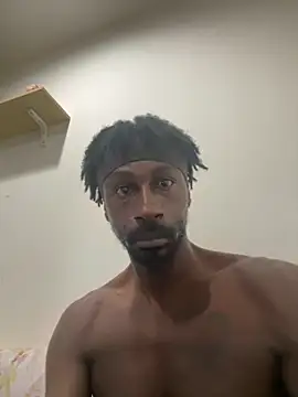 JuicyBlackD83 live sex cam