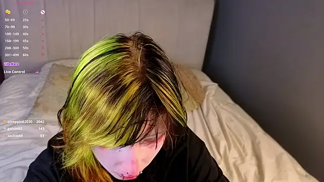 KandraCruser's cam snapshot