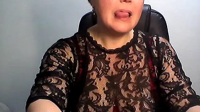 EllaLove2277's cam snapshot