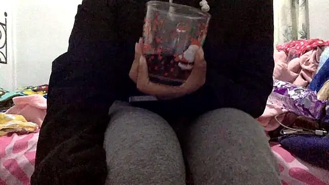 sharonlopez9611's cam snapshot