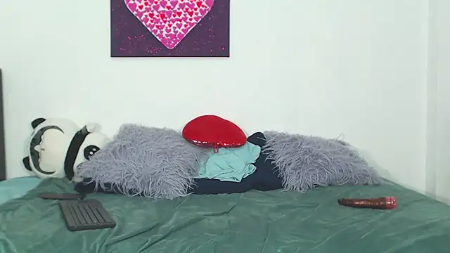 Zol_Garcia's cam snapshot