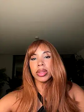 Brunettexio's cam snapshot