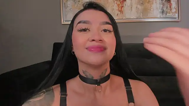 MeganCross1's cam snapshot