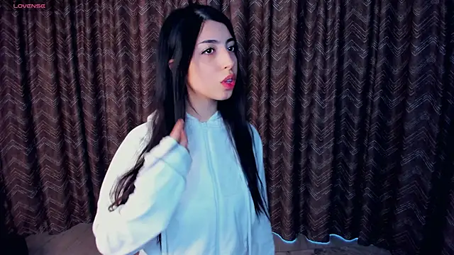 TonjaNeace's cam snapshot