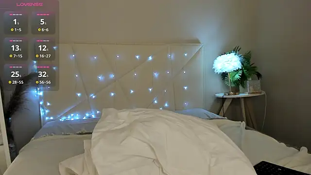 Esme_Runn's cam snapshot