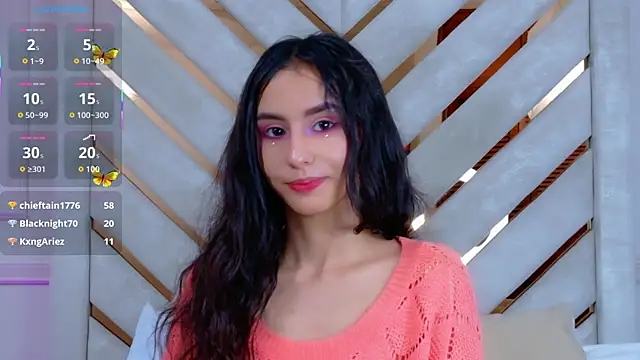 Sarah-Grace's cam snapshot