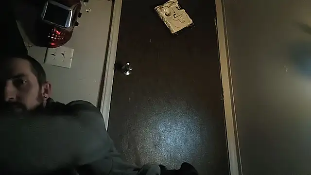 Bi_curious86's cam snapshot