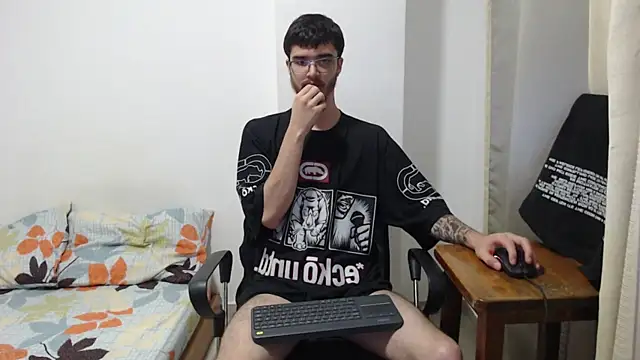 Aleex_Miller's cam snapshot