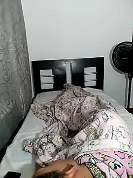 Ruberga20's cam snapshot