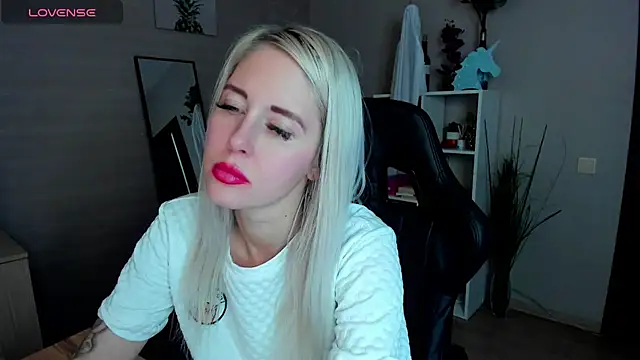 Mermaid_N's cam snapshot