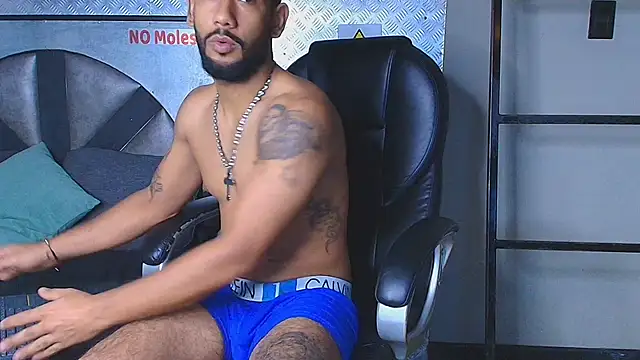 OwenScott's cam snapshot