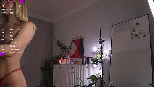 WhiteAnni's cam snapshot