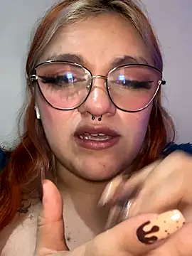 Sophia_Weest99's cam snapshot