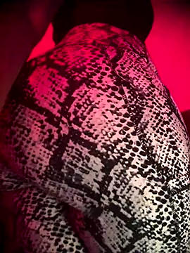 bhadglitz's cam snapshot