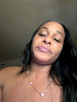 Realwetpussy's cam snapshot