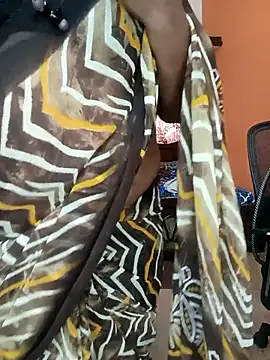 Chandini_Telugu's cam snapshot