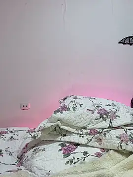 Ariana_TuFantasiaHot's cam snapshot