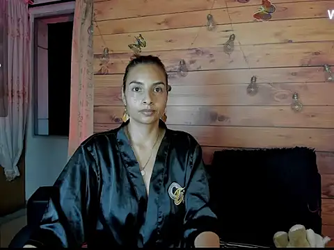 mykaelahoney's cam snapshot