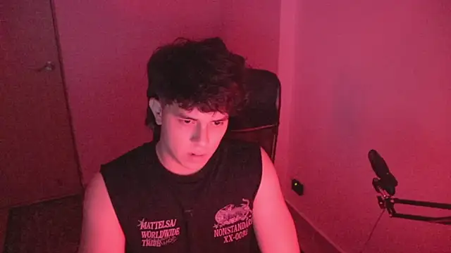 Tony_Hoffa live sex cam