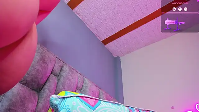 Alhara_Luna live sex cam