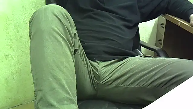 nikdov3 live sex cam