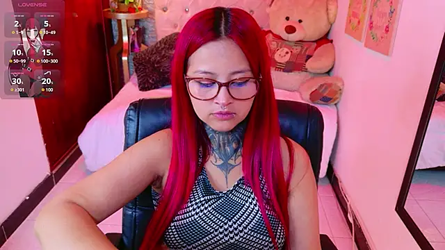 meghan_nill's cam snapshot