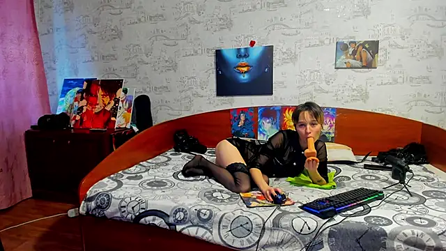 KagamiTayga's cam snapshot