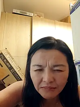 ialnuyoa_h's cam snapshot