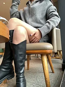 yimisun01's cam snapshot