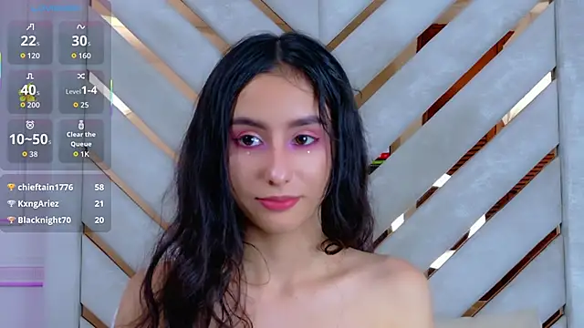 Sarah-Grace's cam snapshot