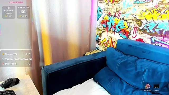 Julia_Jips's cam snapshot