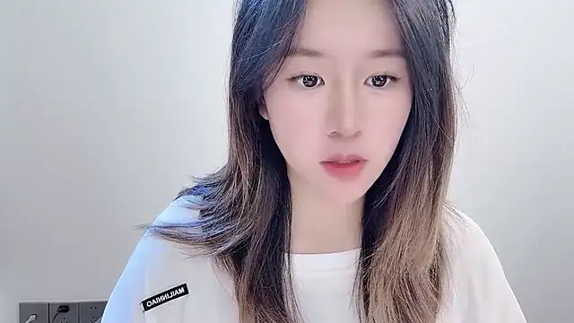 chloe-01's cam snapshot