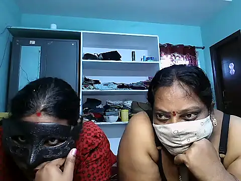 Honey__baby_'s cam snapshot