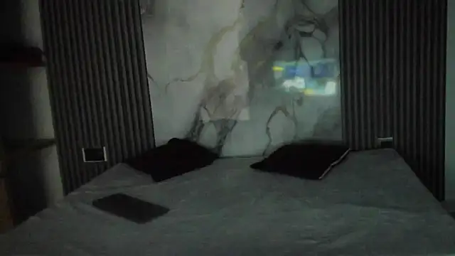 ParisAndMathias's cam snapshot