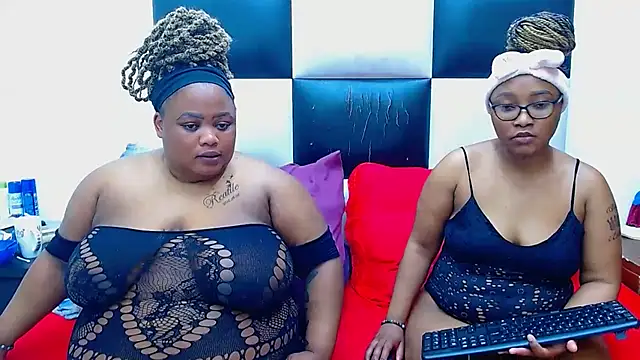 KINKYBAExxx's cam snapshot