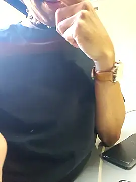 AmGuy23 live sex cam