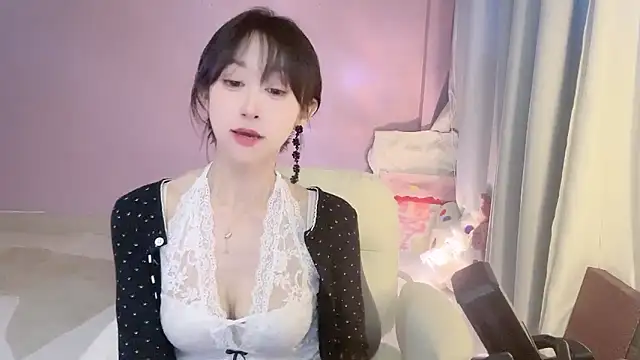 ai-ai-mi's cam snapshot