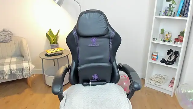 _BellaEvans_'s cam snapshot