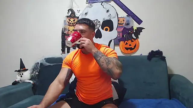 Tiberius_hunk live sex cam