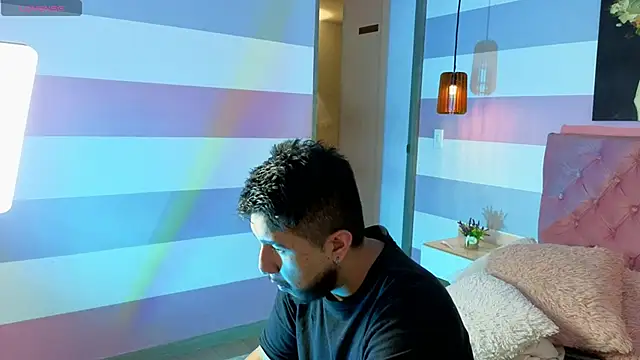 zoemartin_'s cam snapshot