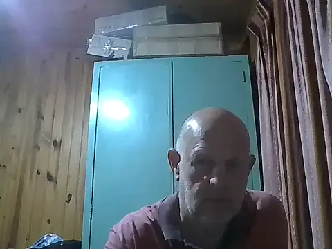 Karl1-85 live sex cam