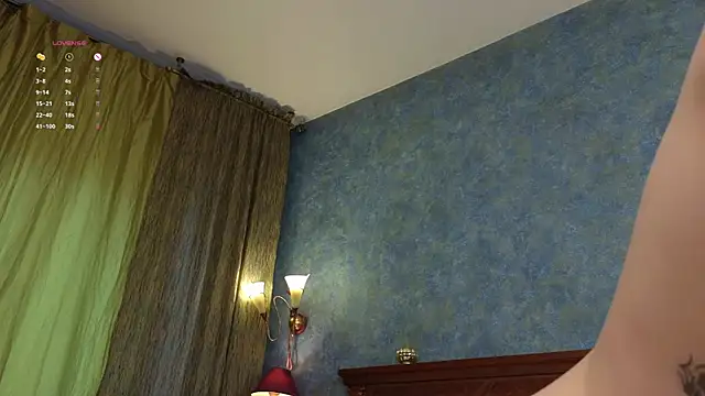 LurleneRamo live sex cam