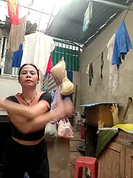 Basanis68's cam snapshot