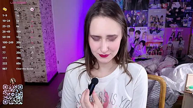 LucyRose3's cam snapshot