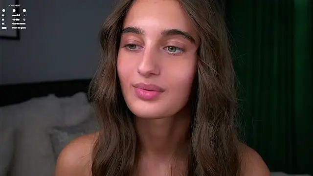 PiquingOgalala live sex cam