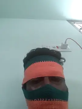 Vickyins480000 live sex cam